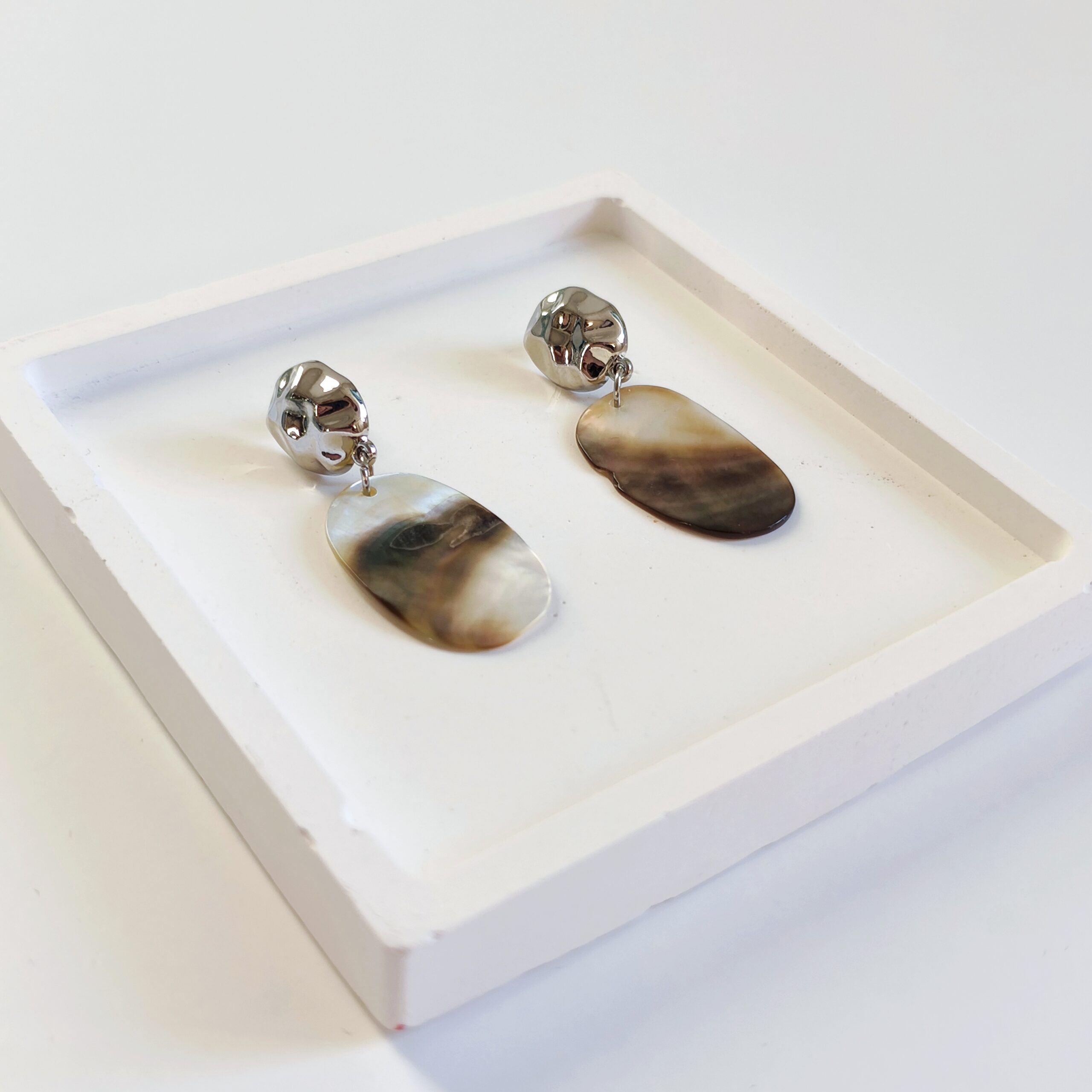 Mother-of-Pearl Natural Stone Earrings